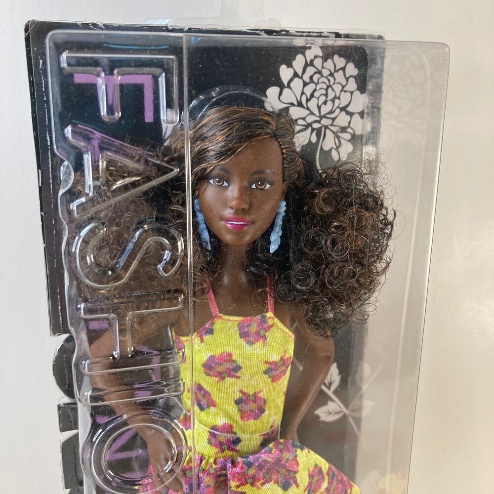 Mattel 12" Fashionista AA Barbie #20 Fancy Flowers #DGY54 (2015) NRFB
